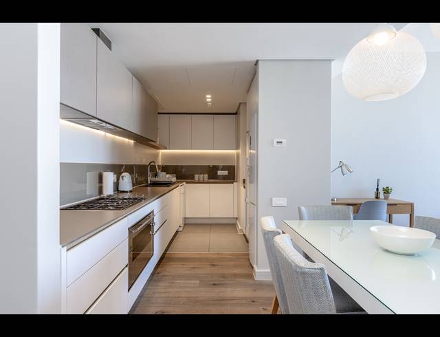 2 BEDROOM APARTMENT TO LET IN WATERFRONT